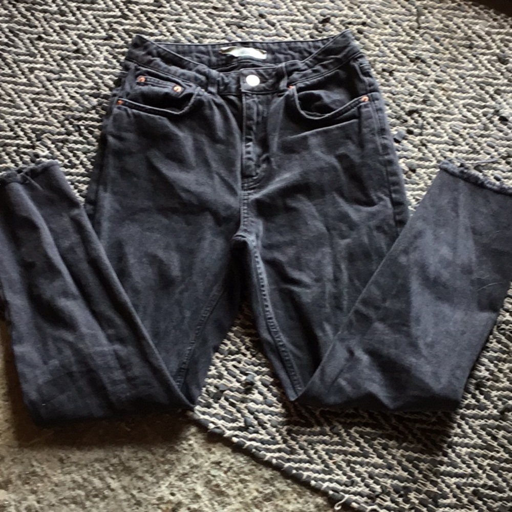 TopShop Moto Mom Black Denim Jeans Rag Hem  W28